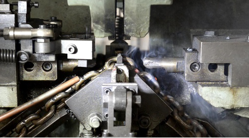 Máquinas para fabricar cadeas de eslabóns de aceiro redondos